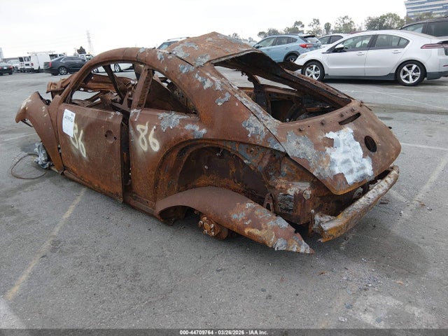 3VWJ17AT2GM616872 Volkswagen Beetle 1.8t Sel
