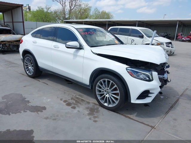 44709770 :رقم المزاد ، WDC0J4KB6KF667362 vin ، 2019 Mercedes-benz Glc 300 Coupe 4matic مزاد بيع