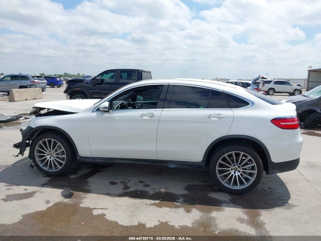 2019 Mercedes-benz Glc 300 Coupe 4matic მანქანა იყიდება აუქციონზე, vin: WDC0J4KB6KF667362, აუქციონის ნომერი: 44709770