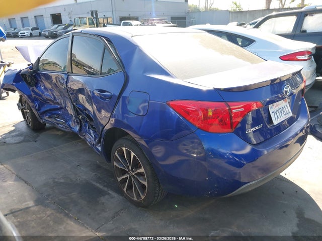 2017 TOYOTA COROLLA 5YFBURHE8HP619707 Photo 2