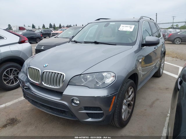2013 Bmw X5 Xdrive35i/xdrive35i Premium/xdrive35i Sport Activity მანქანა იყიდება აუქციონზე, vin: 5UXZV4C58DL994391, აუქციონის ნომერი: 44709783