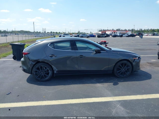 44709798 :رقم المزاد ، JM1BPAML3M1311226 vin ، 2021 Mazda Mazda3 Premium مزاد بيع