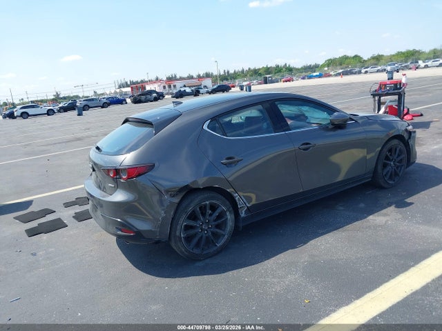 44709798 :رقم المزاد ، JM1BPAML3M1311226 vin ، 2021 Mazda Mazda3 Premium مزاد بيع