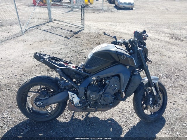 Yamaha MT09 2023 JYARN71E7PA003487 Image 12
