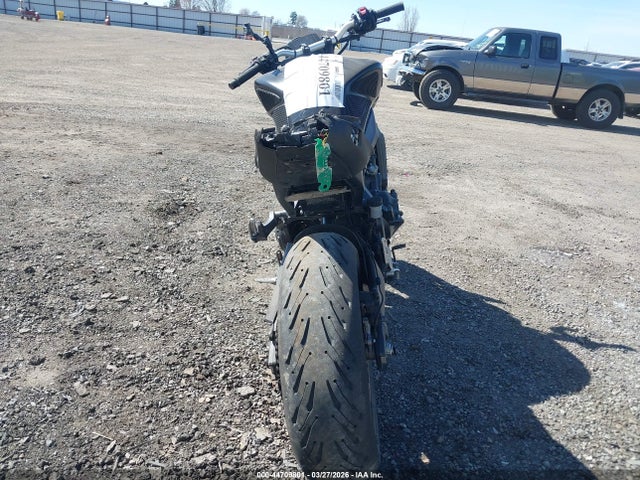 Yamaha MT09 2023 JYARN71E7PA003487 Image 6