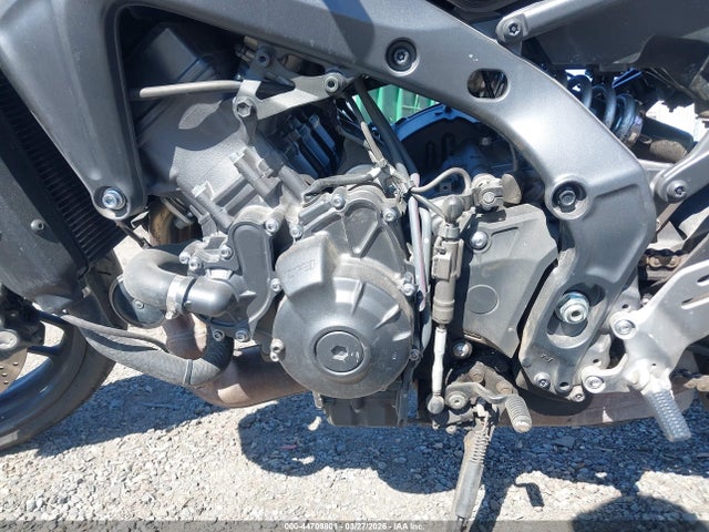 Yamaha MT09 2023 JYARN71E7PA003487 Image 9
