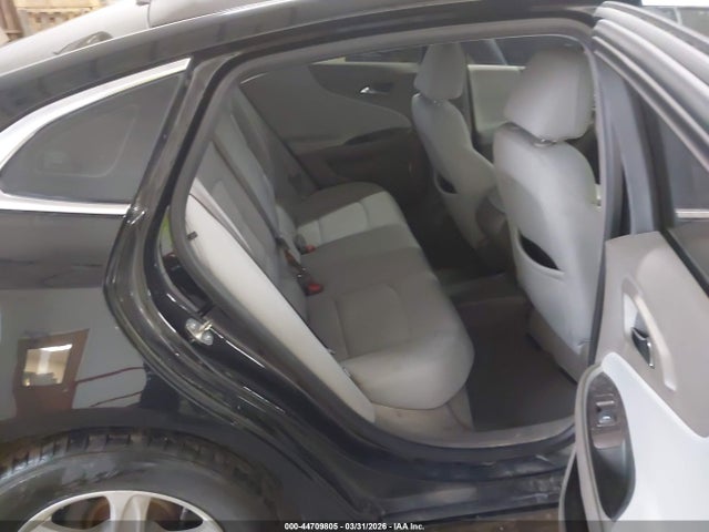 Chevrolet Malibu 1fl 2019 1G1ZC5ST9KF208776 Image 8