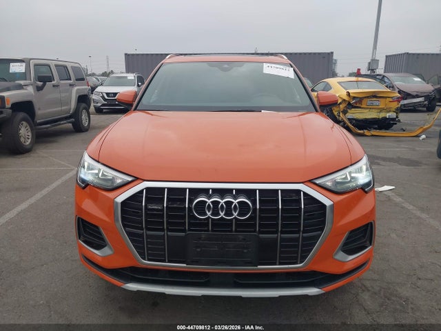 2020 Audi Q3 Premium 45 Tfsi Quattro Tiptronic მანქანა იყიდება აუქციონზე, vin: WA1AECF35L1028443, აუქციონის ნომერი: 44709812