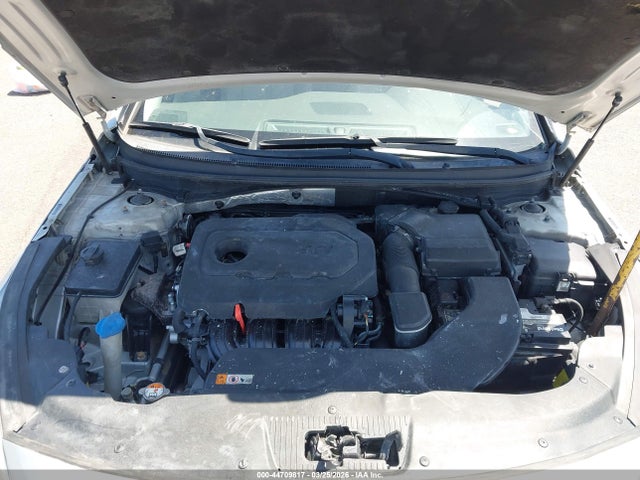 Hyundai Sonata Limited 2015 5NPE34AF2FH124600 Image 10
