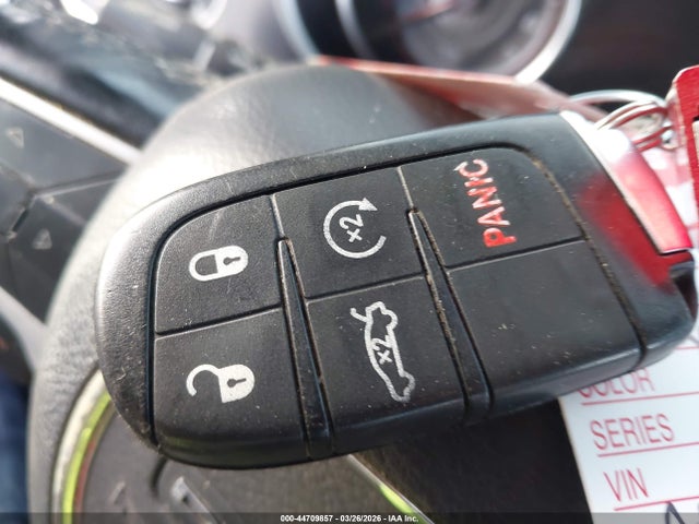 2C3CDXHG7JH114509 Dodge Charger Sxt Plus Rwd