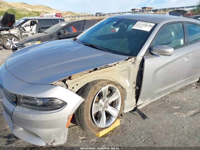 2C3CDXHG7JH114509 Dodge Charger Sxt Plus Rwd