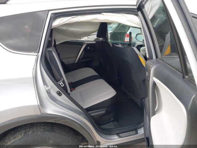 44709864 :رقم المزاد ، JTMRJREV1JD186784 vin ، 2018 Toyota Rav4 Hybrid Xle مزاد بيع