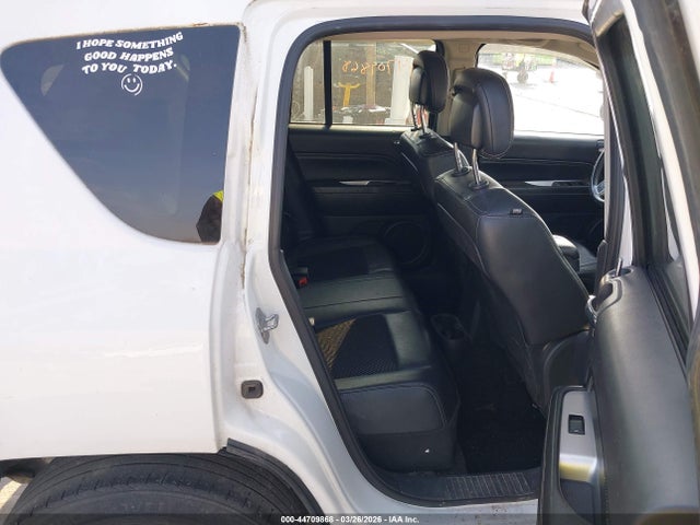 Jeep Compass Latitude 2014 1C4NJDEB8ED534237 Image 8