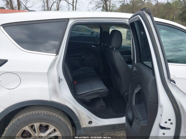 1FMCU0GD9HUD16734 Ford ESCAPE SE