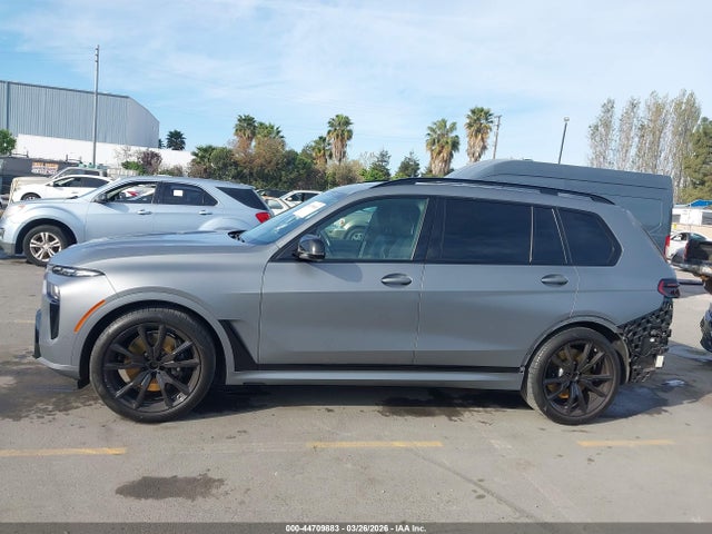 5UX33EM00P9P73325 BMW X7 M60i