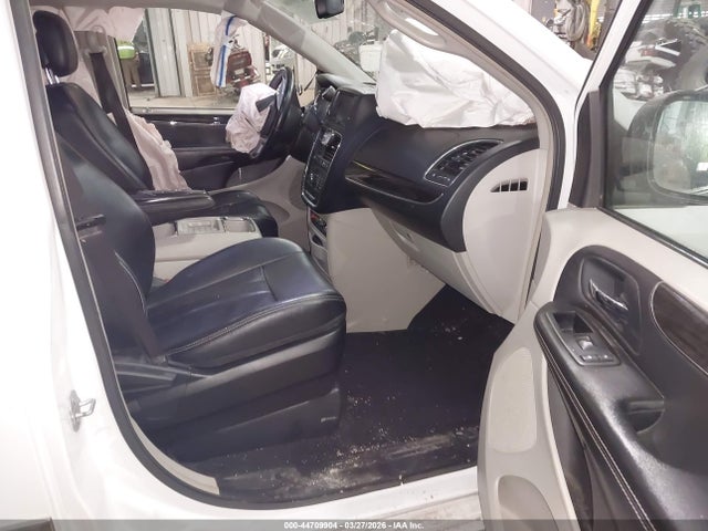 Продажа на аукционе авто 2014 Chrysler Town & Country Touring, vin: 2C4RC1BG1ER159797, номер лота: 44709904