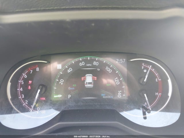 2T3W1RFV3PW297818 Toyota Rav4 Xle