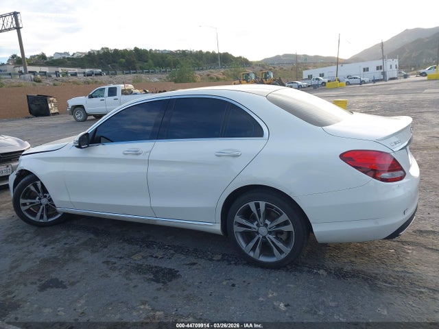 Aukcja sprzedaży 2016 Mercedes-benz C 300, vin: 55SWF4JB2GU128654, numer aukcji: 44709914