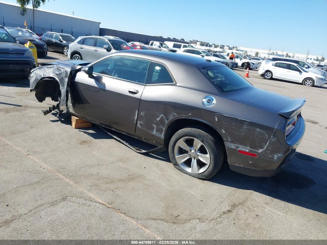 Продажа на аукционе авто 2021 Dodge Challenger Sxt, vin: 2C3CDZAG3MH626973, номер лота: 44709917