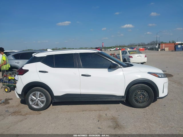 2021 Nissan Kicks S Xtronic Cvt მანქანა იყიდება აუქციონზე, vin: 3N1CP5BV7ML511411, აუქციონის ნომერი: 44709923