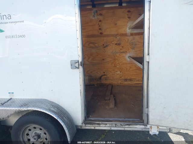 5NHUBL229KB475095 Forest River Blazer 6x12 Ta