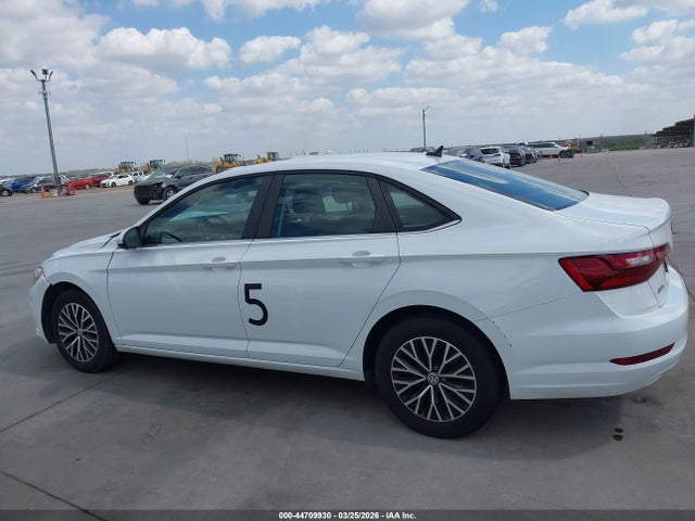 44709930 :رقم المزاد ، 3VWC57BU6MM098474 vin ، 2021 Volkswagen Jetta 1.4t R-line/1.4t S/1.4t Se مزاد بيع