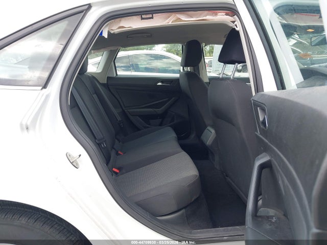 44709930 :رقم المزاد ، 3VWC57BU6MM098474 vin ، 2021 Volkswagen Jetta 1.4t R-line/1.4t S/1.4t Se مزاد بيع