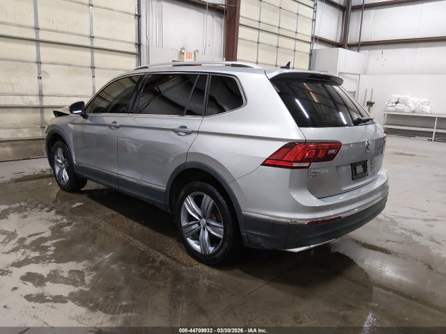 3VV2B7AXXMM062629 Volkswagen Tiguan 2.0t Se/2.0t Se R-line Black/2.0t Sel