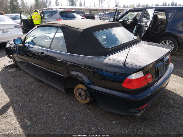 2004 BMW 330CI WBABW53444PJ95257 Photo 2