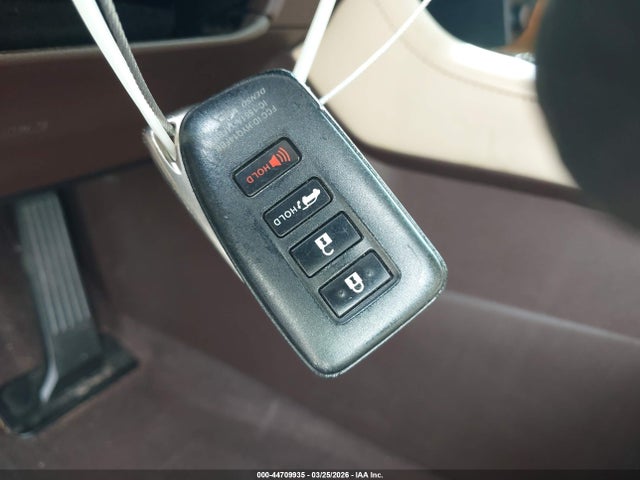 44709935 :رقم المزاد ، 2T2ZZMCA2HC082612 vin ، 2017 Lexus Rx 350 مزاد بيع