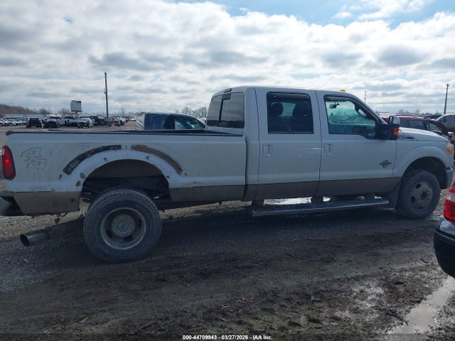 44709943 :رقم المزاد ، 1FT8W3DT4BEC74105 vin ، 2011 Ford F-350 Lariat مزاد بيع