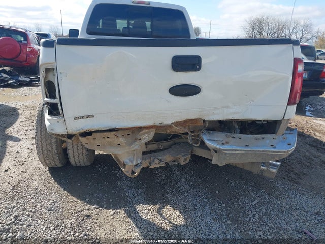 44709943 :رقم المزاد ، 1FT8W3DT4BEC74105 vin ، 2011 Ford F-350 Lariat مزاد بيع