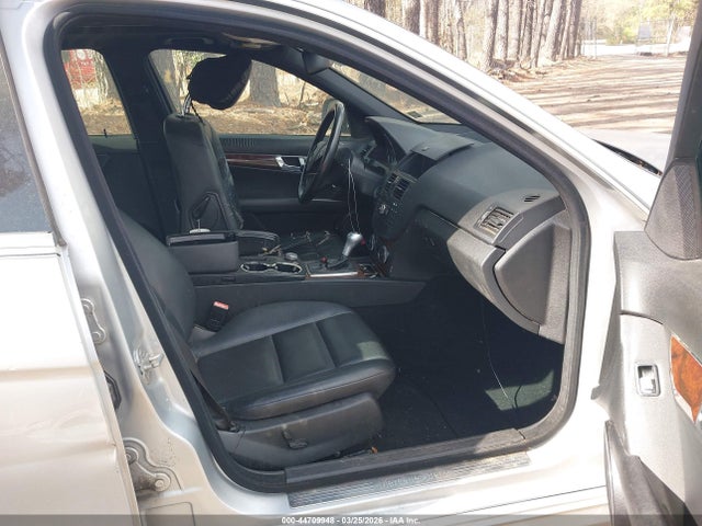 2009 Mercedes-benz C 300 Luxury/sport მანქანა იყიდება აუქციონზე, vin: WDDGF54X19R074026, აუქციონის ნომერი: 44709948