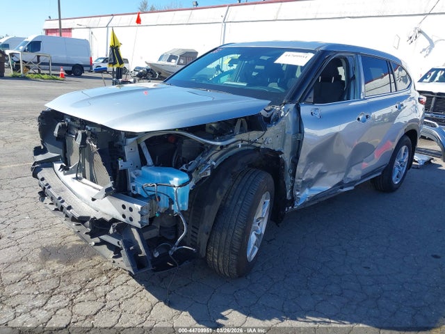 5TDKDRBH1PS526861 Toyota Highlander Le
