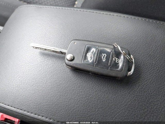 Aukcja sprzedaży 2013 Volkswagen Jetta 2.0l S, vin: 3VW2K7AJ7DM259135, numer aukcji: 44709955