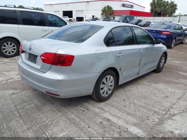 Aukcja sprzedaży 2013 Volkswagen Jetta 2.0l S, vin: 3VW2K7AJ7DM259135, numer aukcji: 44709955