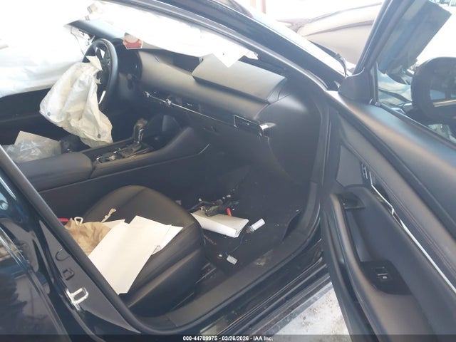 JM1BPALM1S1755194 Mazda Mazda3 2.5 S Preferred