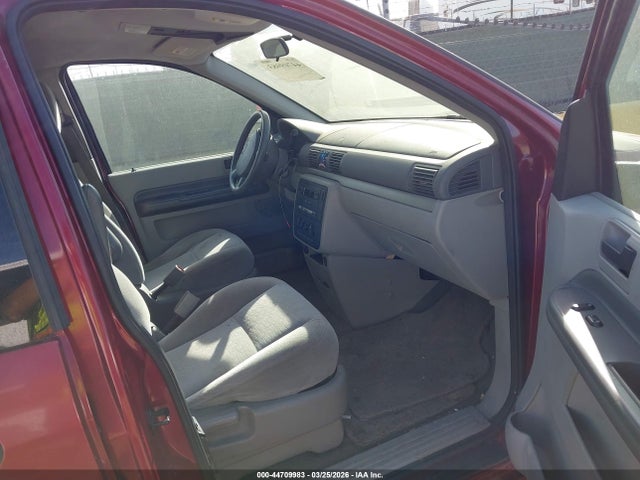44709983 :رقم المزاد ، 2FMZA50625BA35498 vin ، 2005 Ford Freestar S مزاد بيع
