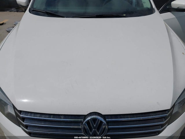 Продажа на аукционе авто 2015 Volkswagen Passat 1.8t S, vin: 1VWAS7A33FC009151, номер лота: 44709992
