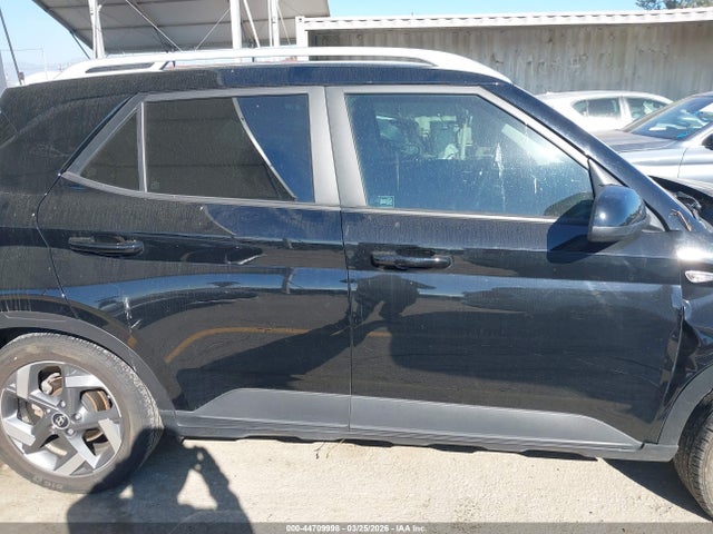 44709998 :رقم المزاد ، KMHRC8A36MU080761 vin ، 2021 Hyundai Venue Sel مزاد بيع