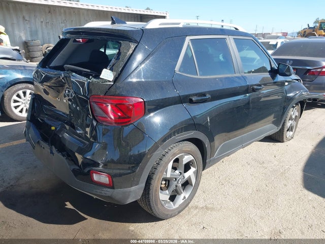 44709998 :رقم المزاد ، KMHRC8A36MU080761 vin ، 2021 Hyundai Venue Sel مزاد بيع