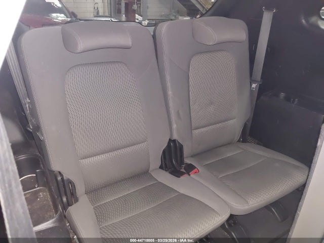KM8SM4HF2HU253026 Hyundai Santa Fe Se