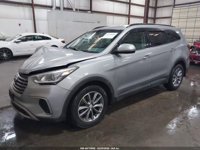 KM8SM4HF2HU253026 Hyundai Santa Fe Se