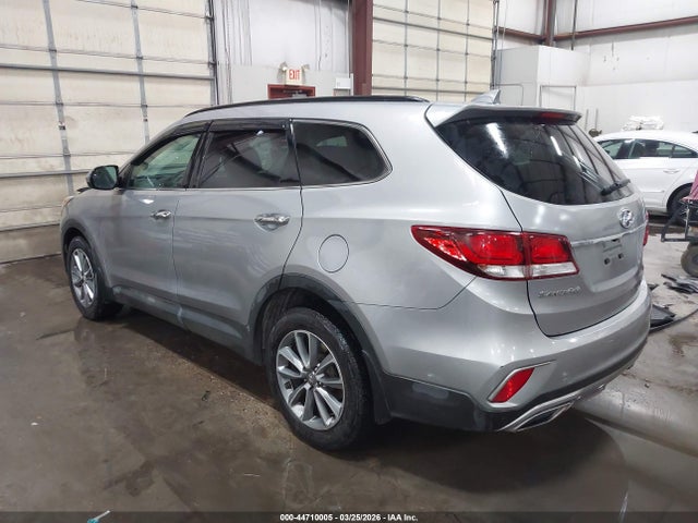 KM8SM4HF2HU253026 Hyundai Santa Fe Se