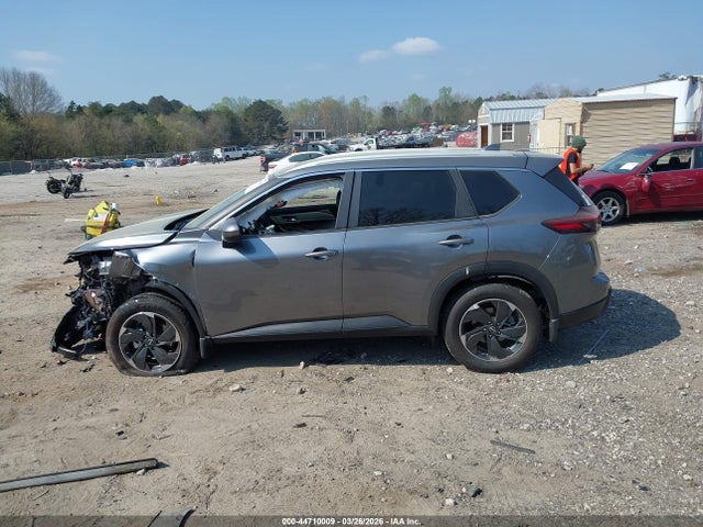 JN8BT3BA6SW012181 Nissan Rogue Sv Fwd