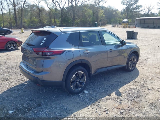 JN8BT3BA6SW012181 Nissan Rogue Sv Fwd