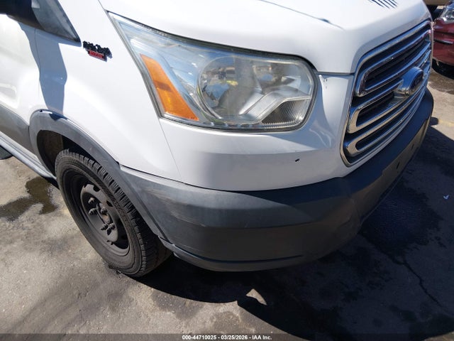 1FBZX2ZM4FKB26335 Ford Transit-350 Xlt