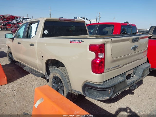 Продажа на аукционе авто 2022 Chevrolet Silverado 1500 4wd  Short Bed Custom Trail Boss, vin: 3GCPDCED6NG639843, номер лота: 44710026