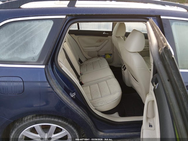 44710041 :رقم المزاد ، 3VWPL7AJ1BM610024 vin ، 2011 Volkswagen Jetta Sportwagen 2.0l Tdi مزاد بيع