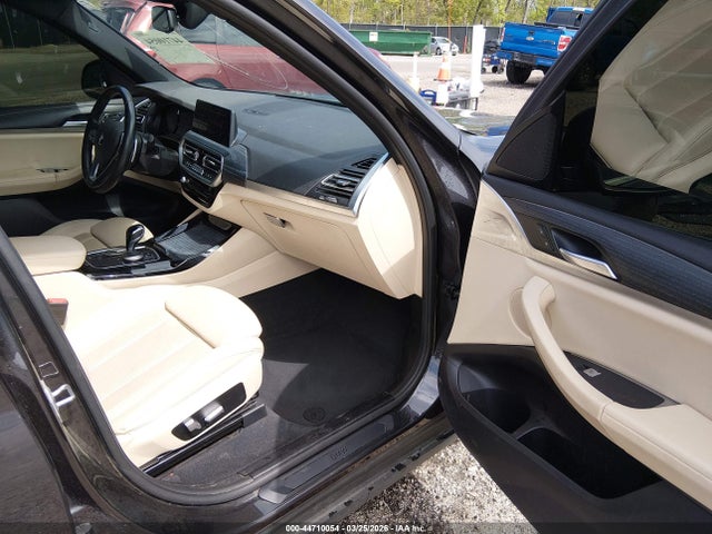 44710054 :رقم المزاد ، 5UX43DP01N9M46858 vin ، 2022 Bmw X3 Sdrive30i مزاد بيع